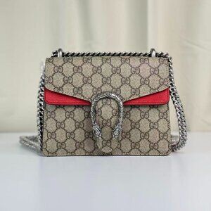 Gucci GG Logo Supreme Small Dionysus Shoulder Bag Crossbody with Red Interior